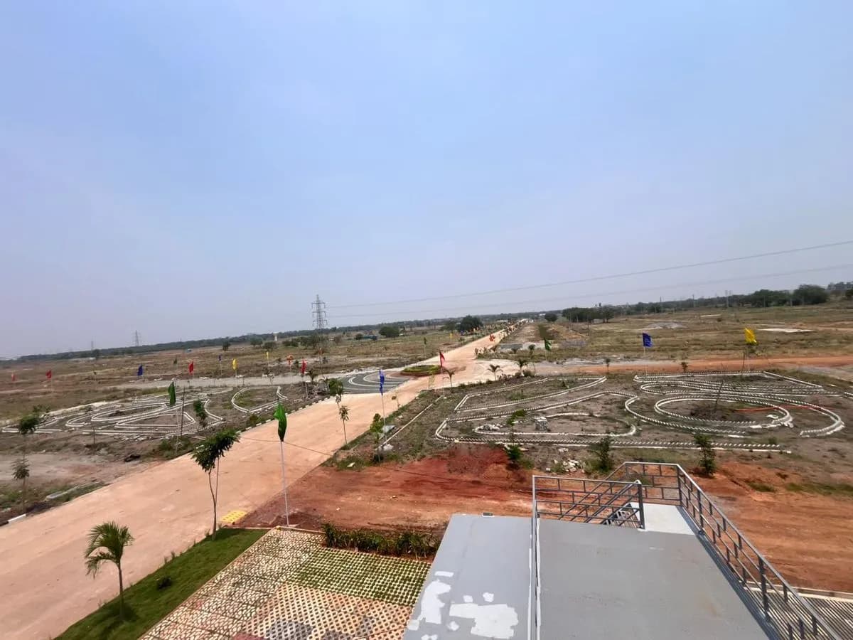 PREMIUM GATED COMMUNITY RESIDENTIAL VILLA PLOTS